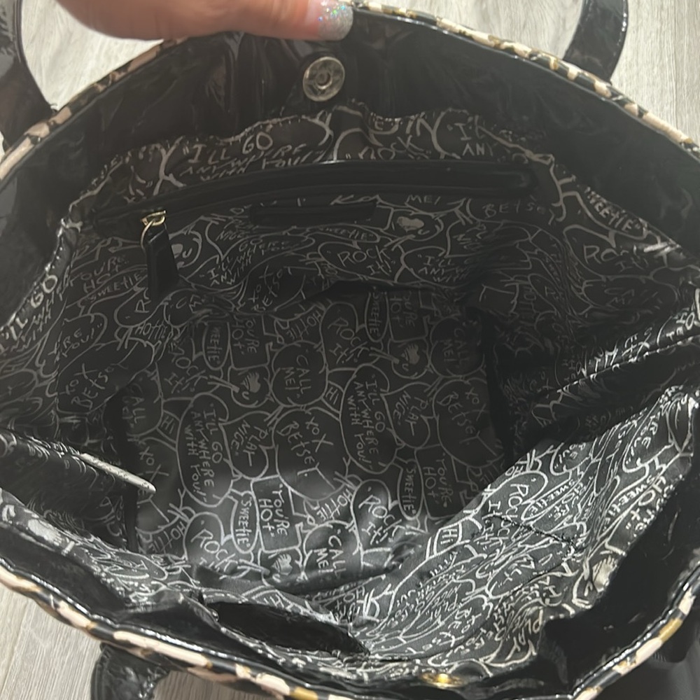 Betsy Johnson Rare Large Leopard Print Tote Bag w/ Black Accents and Bow Tie NEW - Picture 10 of 14